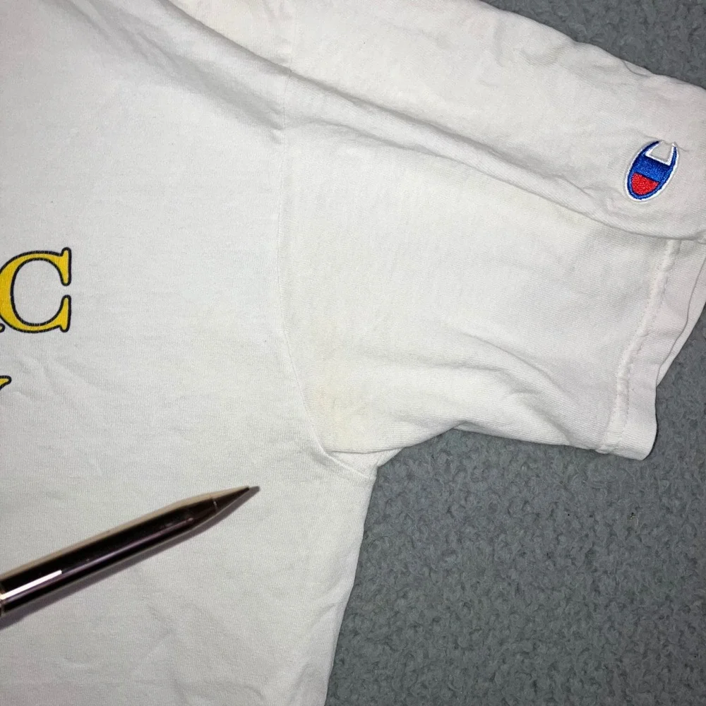 VTG Champion Quinnipiac University T-Shirt Men L White Short Sleeve Graphic Tee‎ - Picture 6 of 7